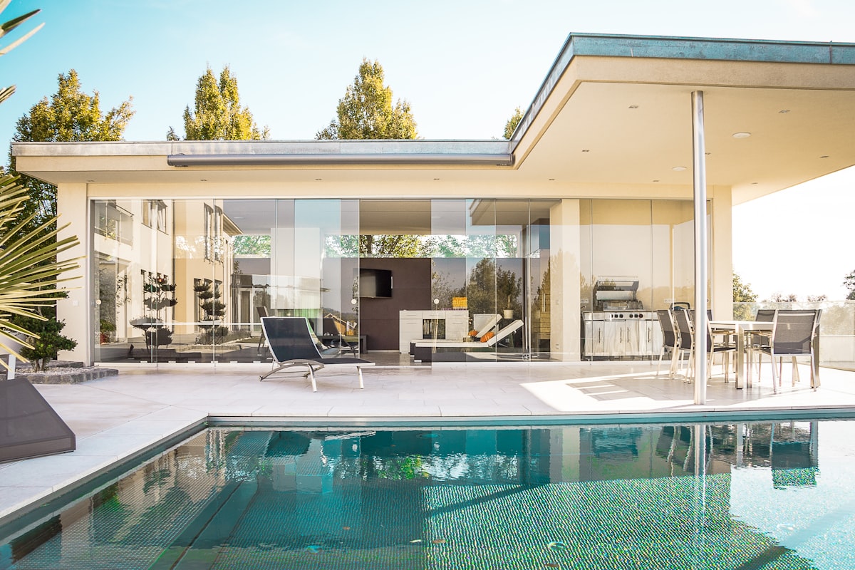Mosaic & Swimming Pool Tiles